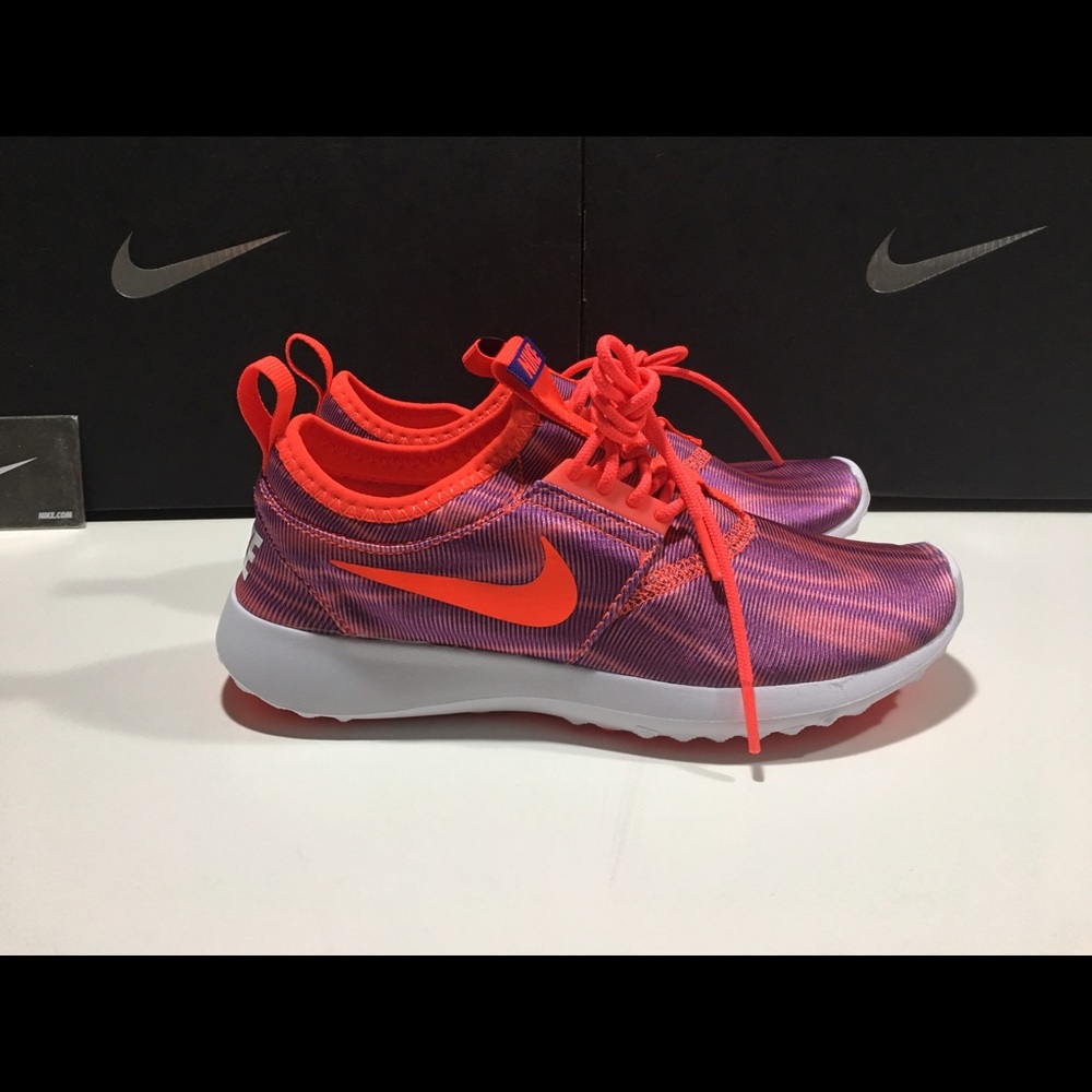 Women's Nike Juvenate Print Cosmic Purple/Crimson